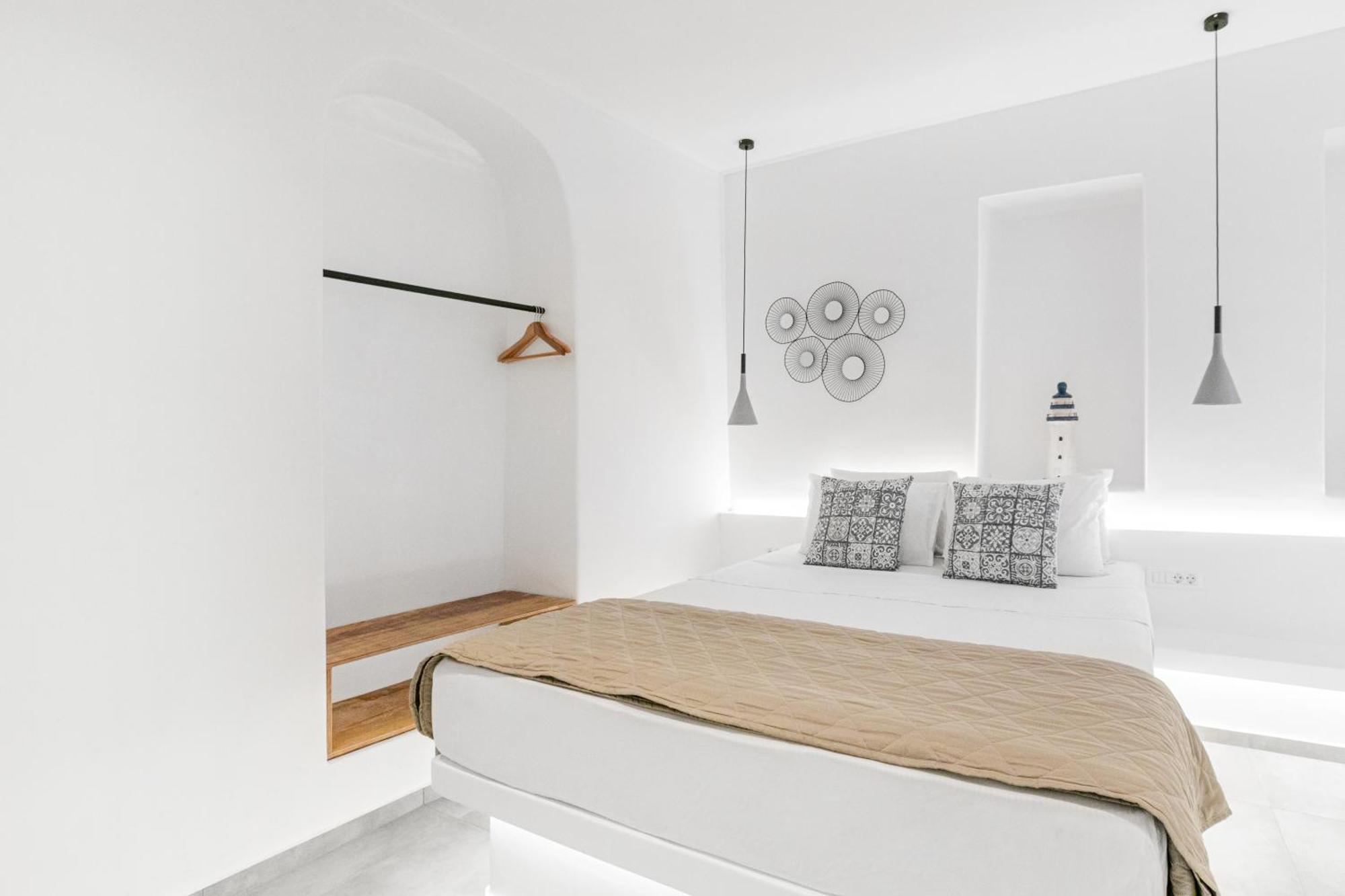 August Mykonos